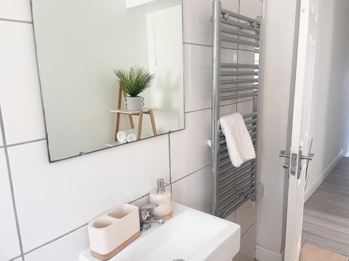 Brighton City Centre 2Br Apartment - Perfect For Contractors, Families & Groups - Free Parking & Walk To Beach Exteriör bild